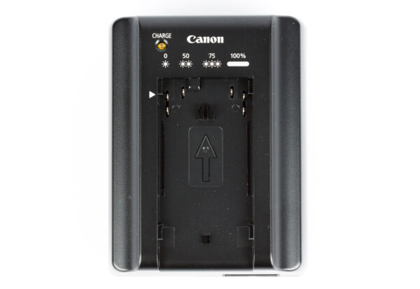Canon CG-940 Charger